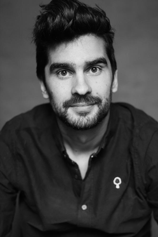 Ben Borden, Magicien & Mentaliste Paris